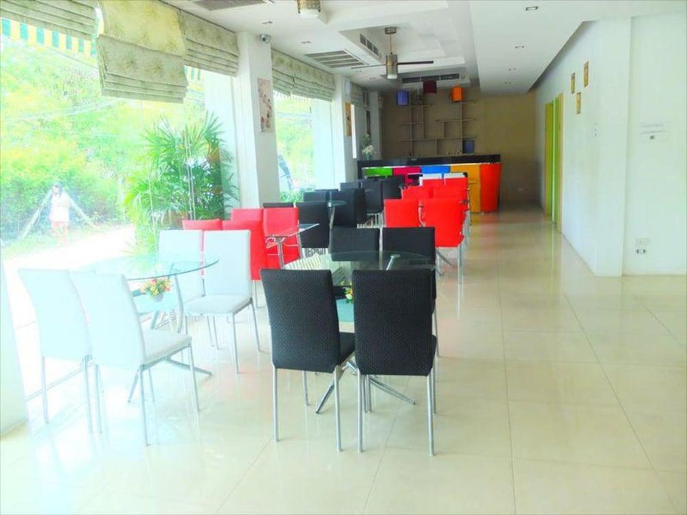 Dragon Beach Resort Jomtien Pattaya Exteriér fotografie
